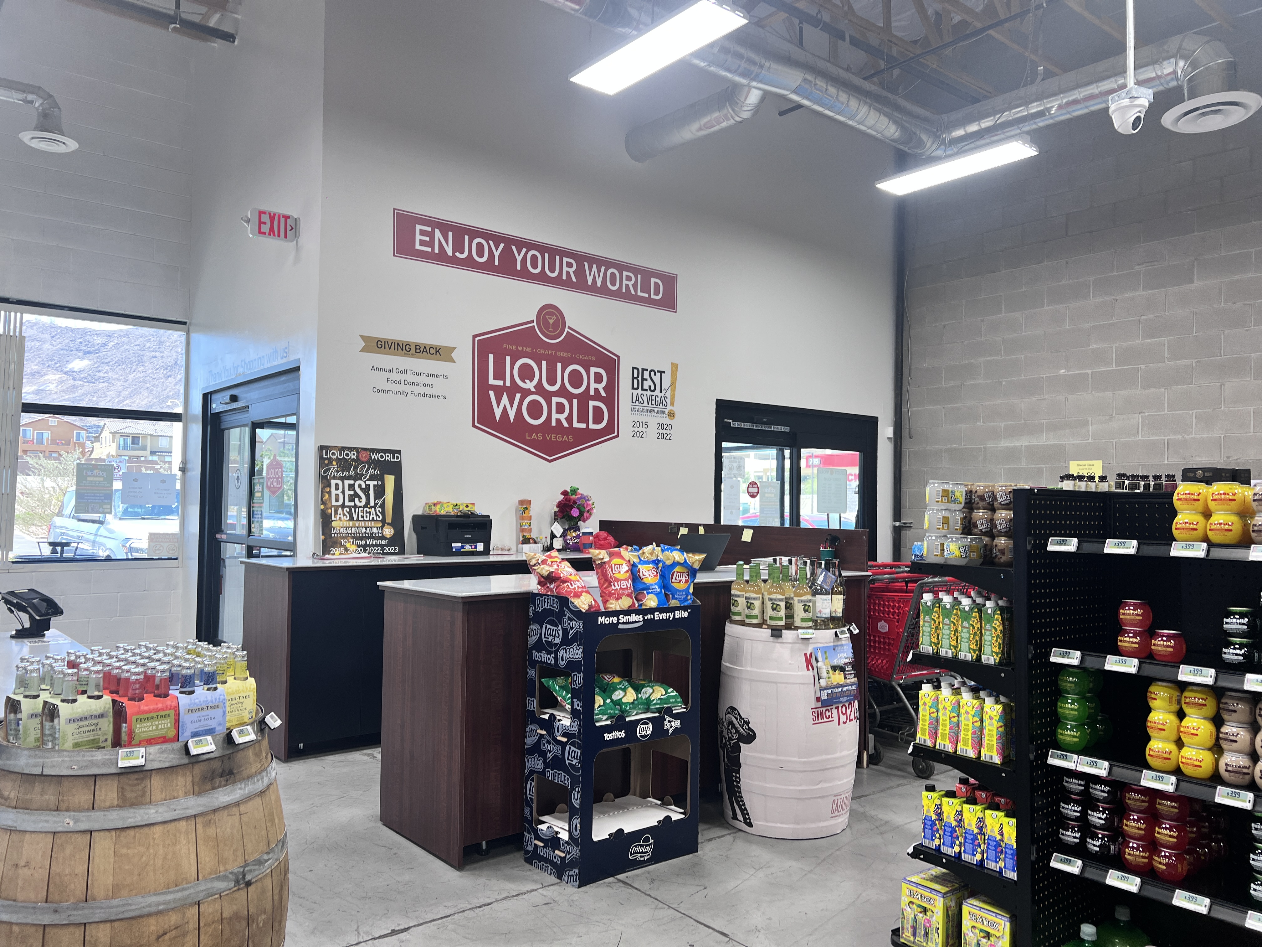 Liquor World 6